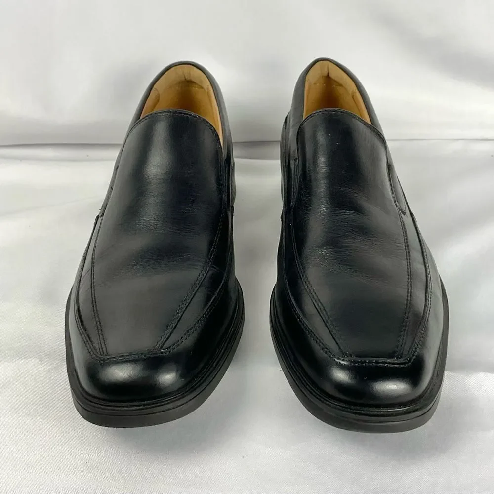 Clarks slipon loafers
